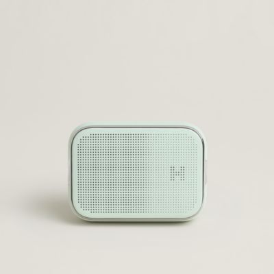 Tech accessories and leather cases | Hermès USA